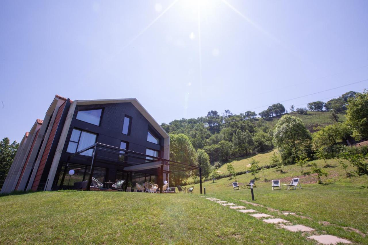Onís Hotel Ecos Del Sella מראה חיצוני תמונה