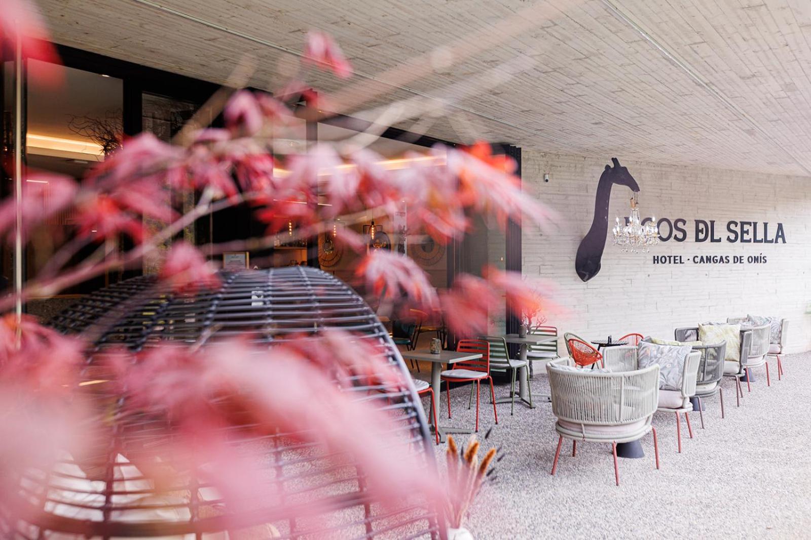 Onís Hotel Ecos Del Sella מראה חיצוני תמונה